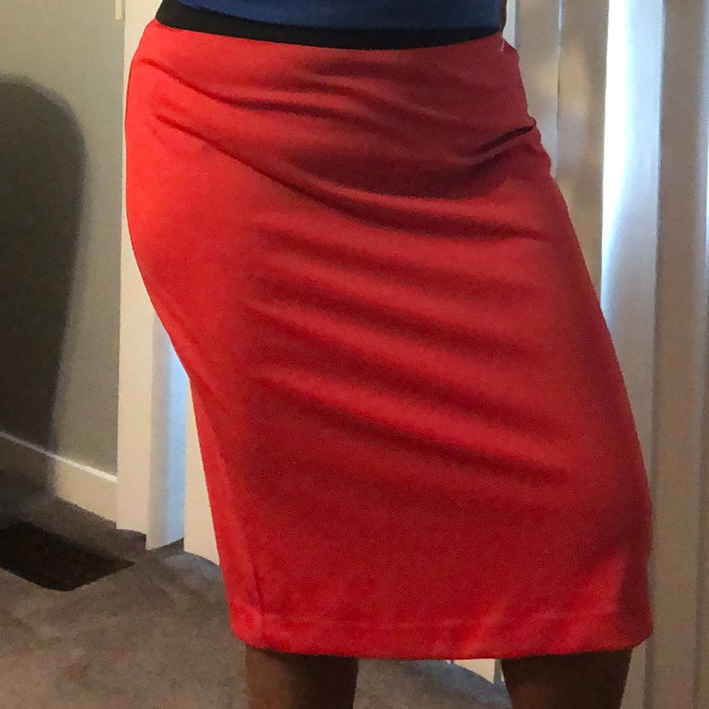 Red pencil skirt size xl